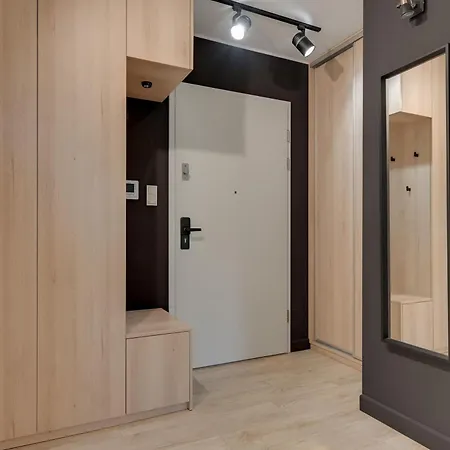 Forest Rivus With Parking By Lion شقة