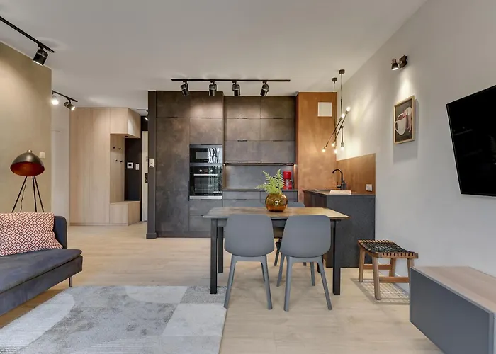 شقة Forest Rivus With Parking By Lion *